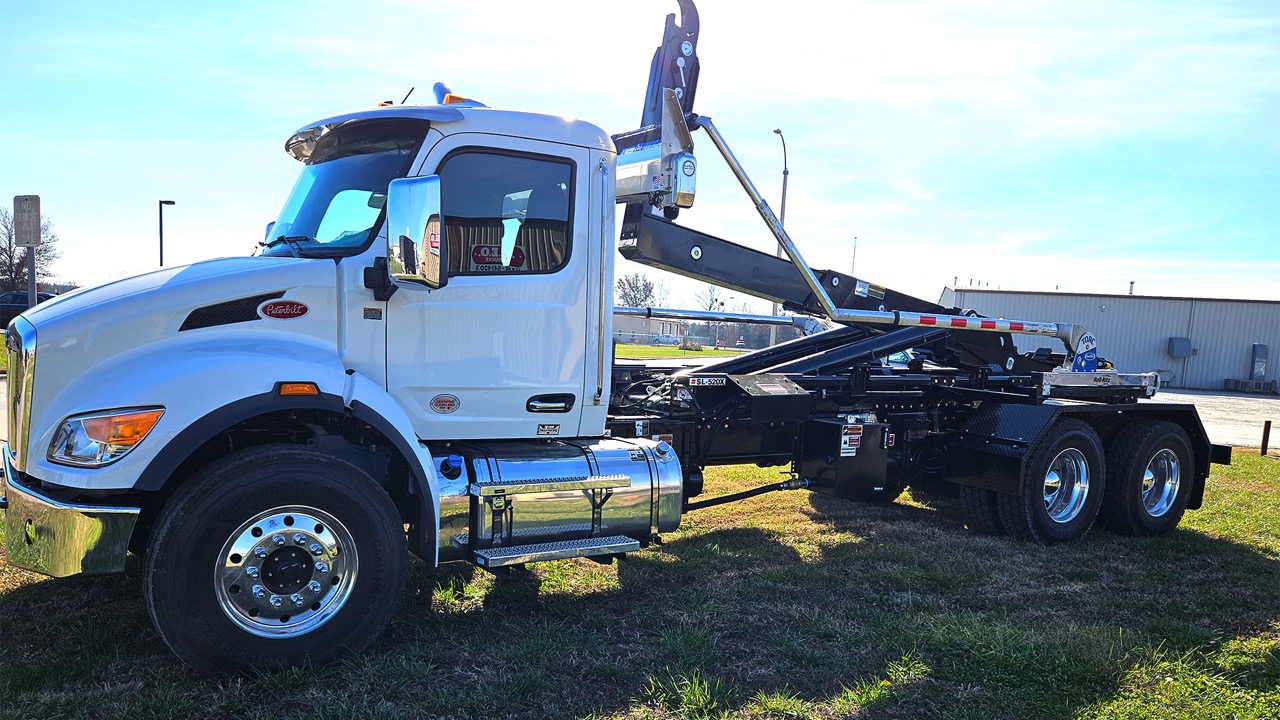 NEO-Trucks_Website_2027-PETERBILT-548_1 Large